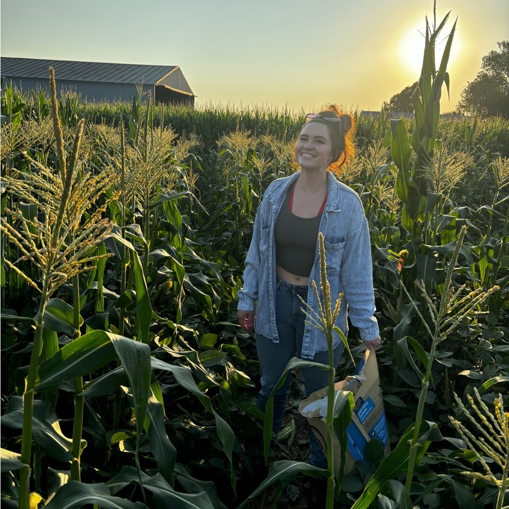 Meet your Posher, Shelbi